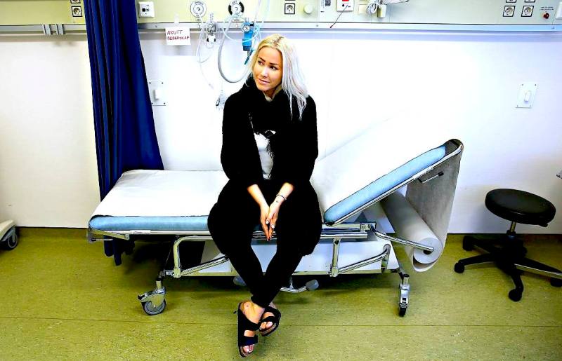 Thea Steen (25) har fått livmorhalskreft. Her på Haukeland Univeritetssykehus. FOTO: HALLGEIR VÅGENES, VG
